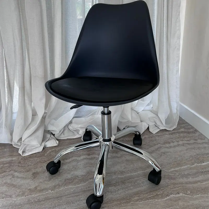 Silla de Oficina Eames negra